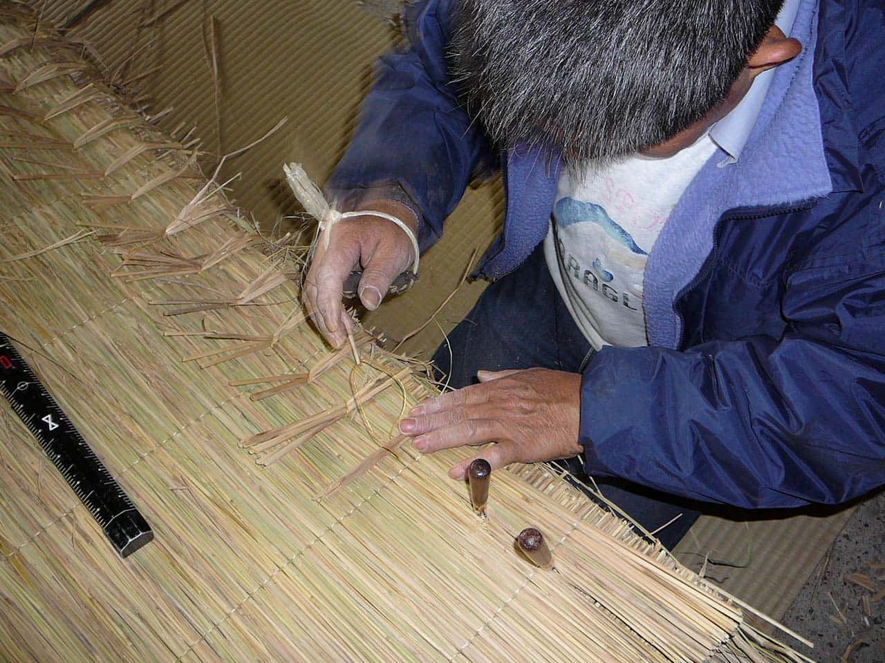 口縫い作業
